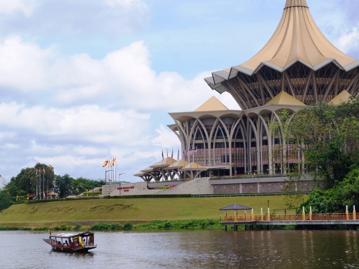 4D3N Kuching Tour with Sampan River Cruise